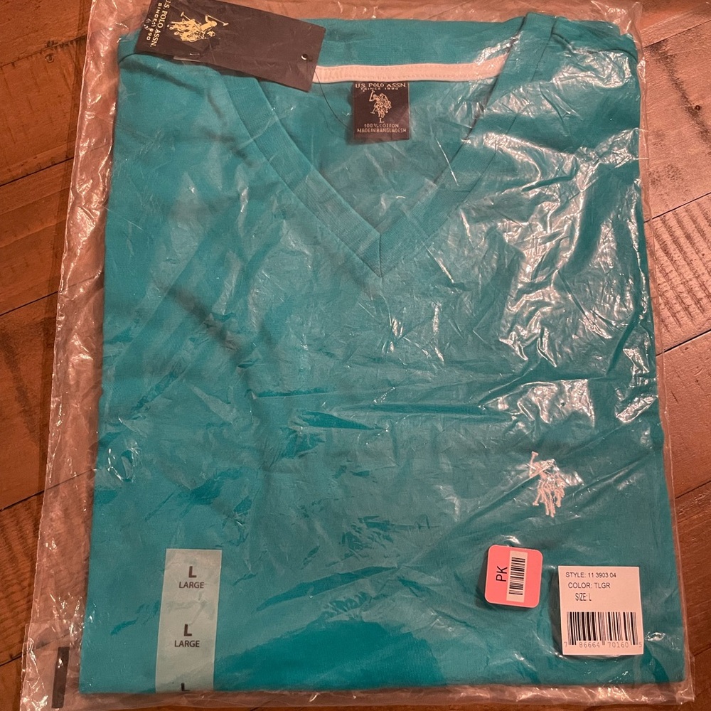 NWTs U.S. Polo Assn. Aqua V-Neck Tee